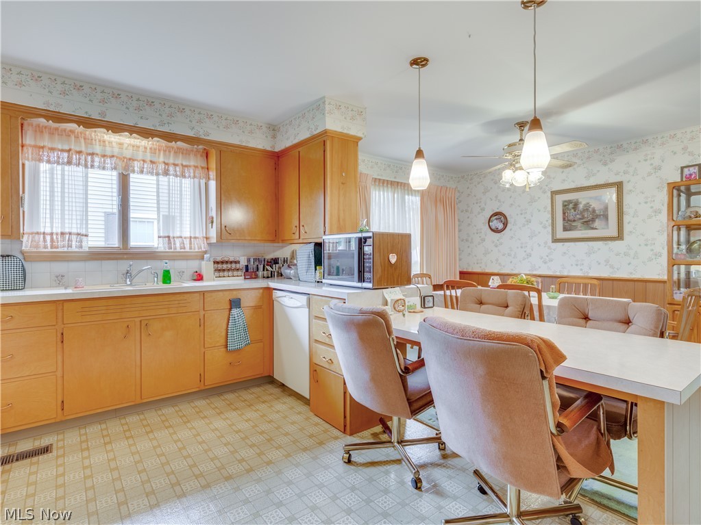 West Manor - Residential