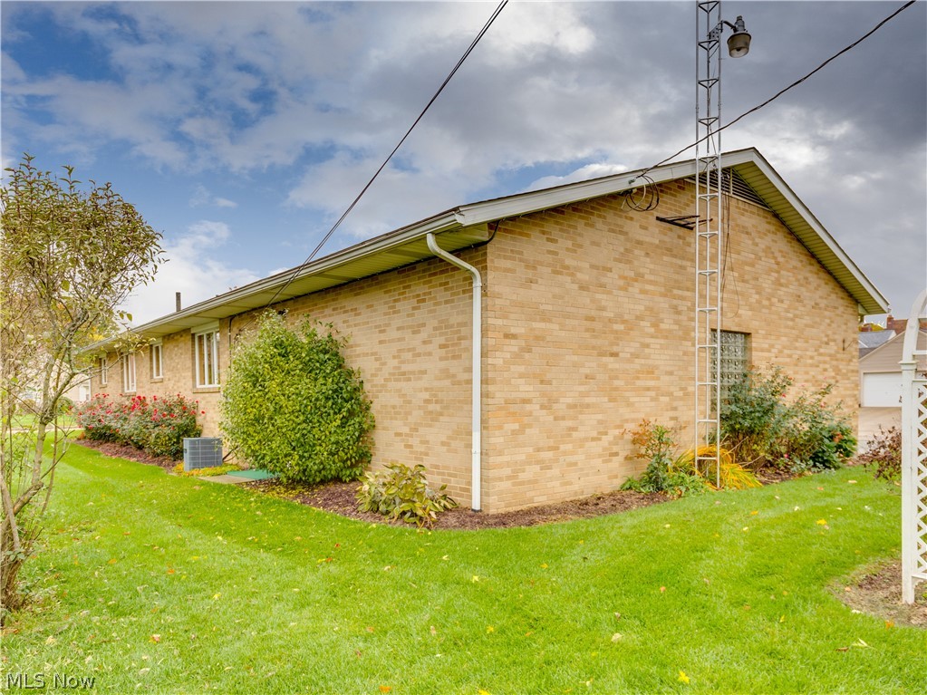 West Manor - Residential