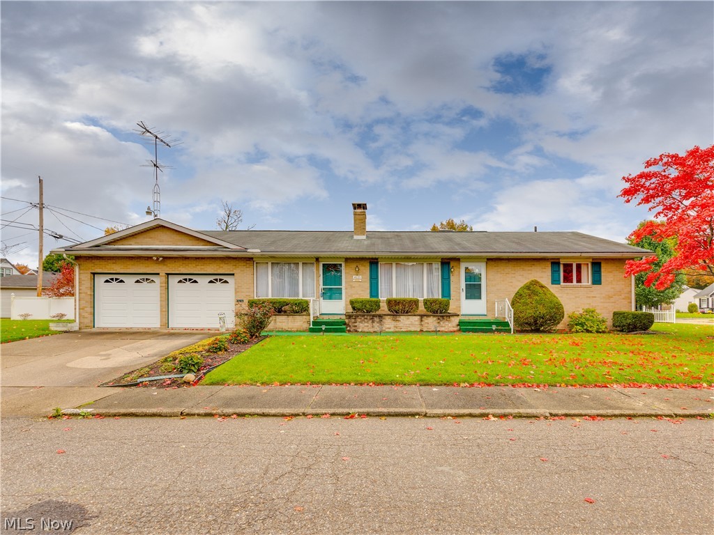 West Manor - Residential