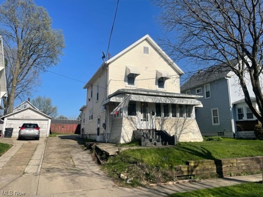4 bedroom 2 full bathroom home for rent. First floor master suite. Enclosed front porch plus back deck.  Garage is oversized! Tenant pays all utilities.  Cat ok - no dogs, please. 600+ Credit score required by the applicant to qualify.