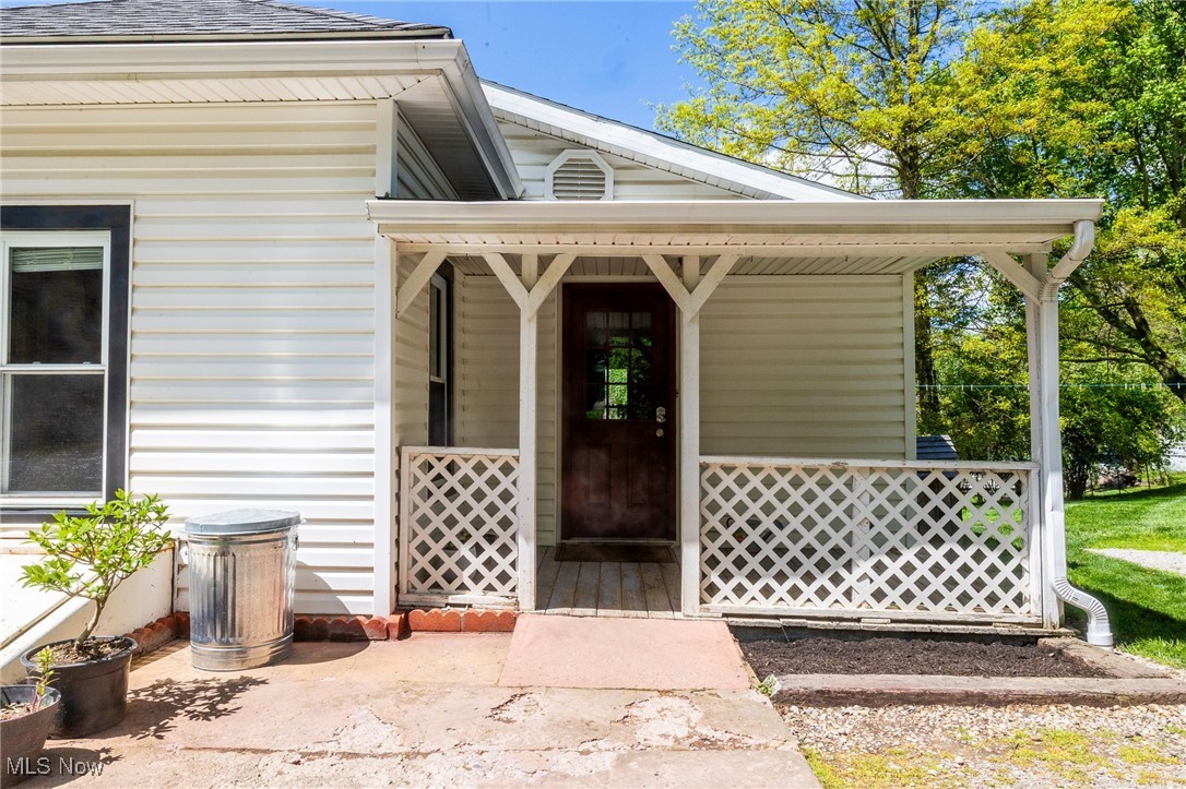 318 S Mill Street, Fredericksburg, Ohio image 8
