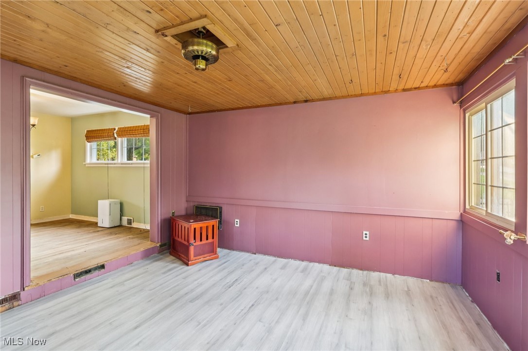 Hill Crest Homes 02 - Residential