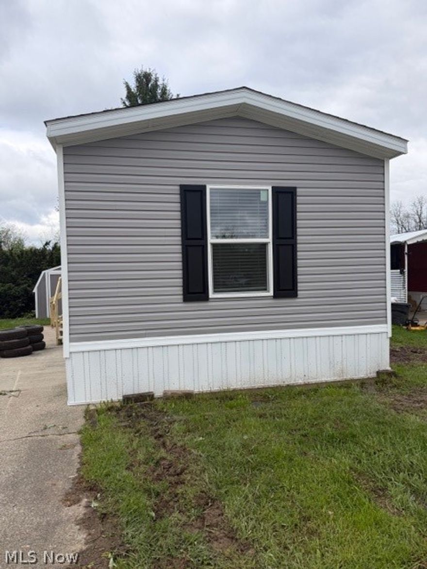 Welcome to this new 2026 Clayton manufactured home located in the desirable Brookdale Mobile Home Community! This spacious 3-bedroom, 2-bath home offers approximately 16x70 of comfortable living space with a bright, open layout perfect for everyday living. The kitchen comes fully equipped with refrigerator, stove, and dishwasher, making move-in easy. Enjoy the comfort of central air and the added convenience of a storage shed for extra space. Don’t miss this opportunity to own a modern, move-in-ready home at an affordable price.