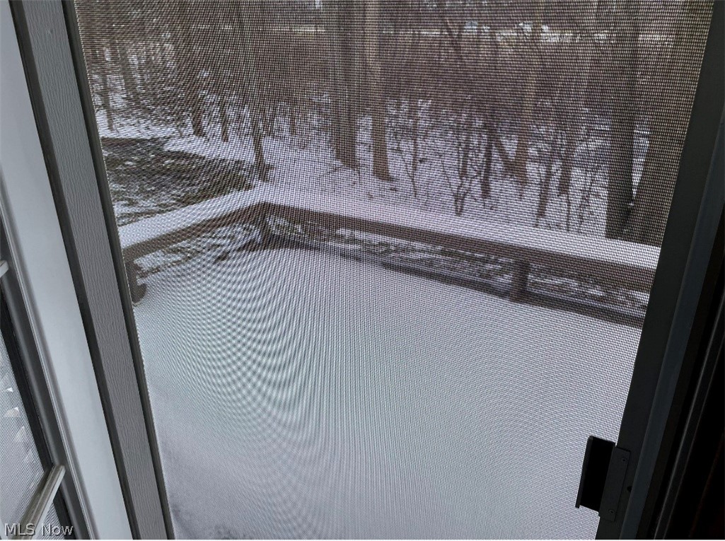 Hilltop Corner Condo - Residential