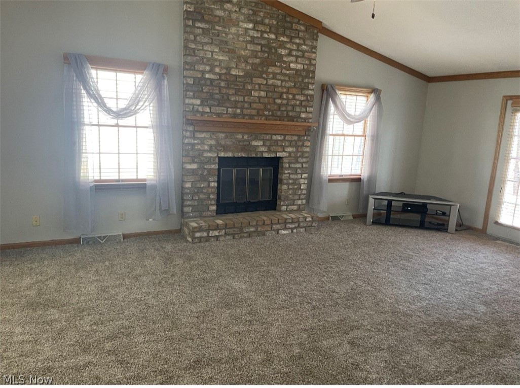 Hilltop Corner Condo - Residential