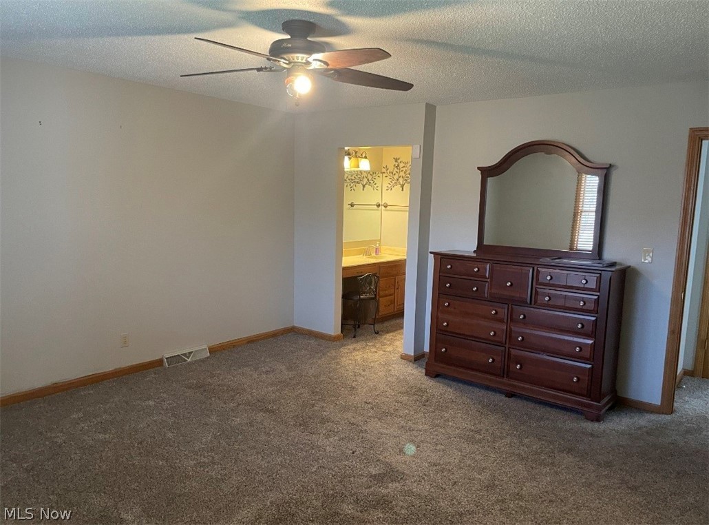 Hilltop Corner Condo - Residential