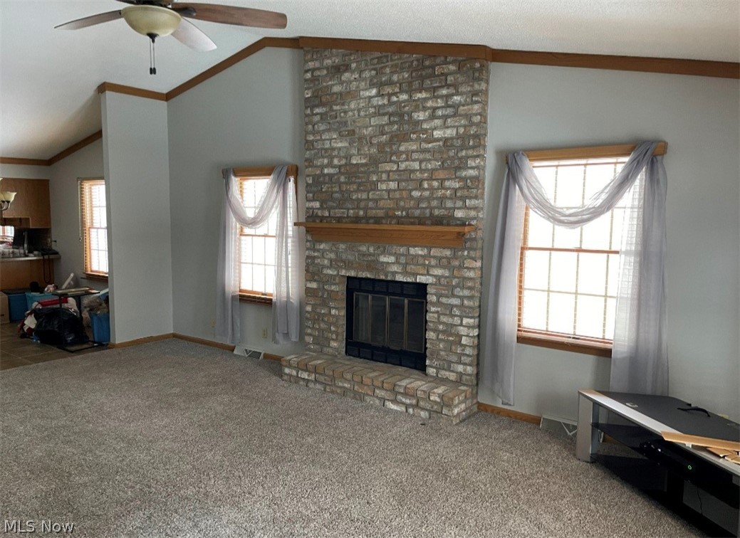 Hilltop Corner Condo - Residential