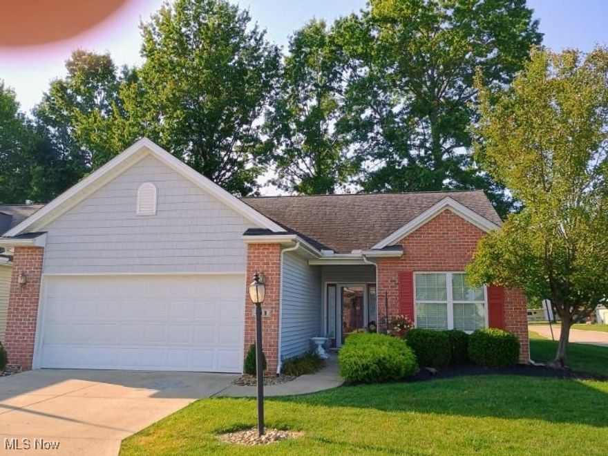 Quaint and cozy, 2 bedroom , vinyl flooring throughout, fireplace and lots of storage.