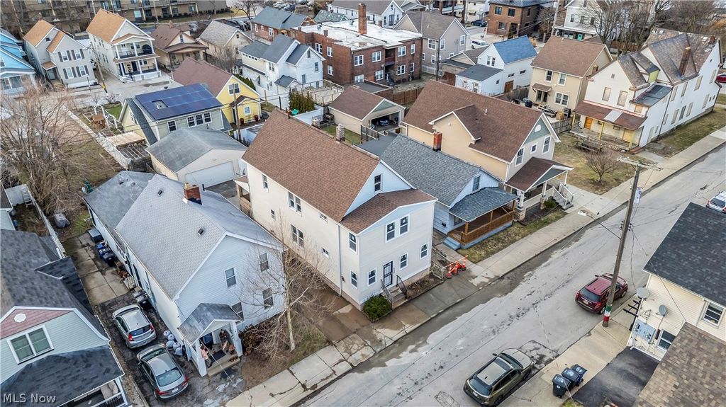 Photo of 1330 W 67th Street, Cleveland, OH 44102 (MLS # 5207964)