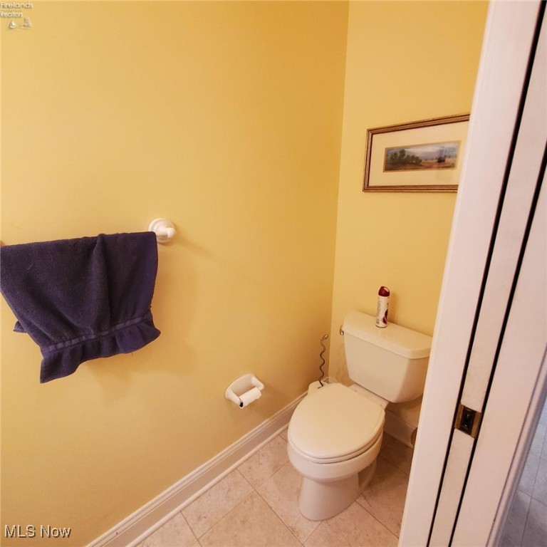 9619 Bemis Road, Bellevue, Ohio image 23