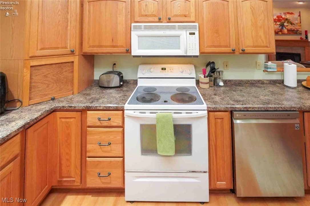9619 Bemis Road, Bellevue, Ohio image 29