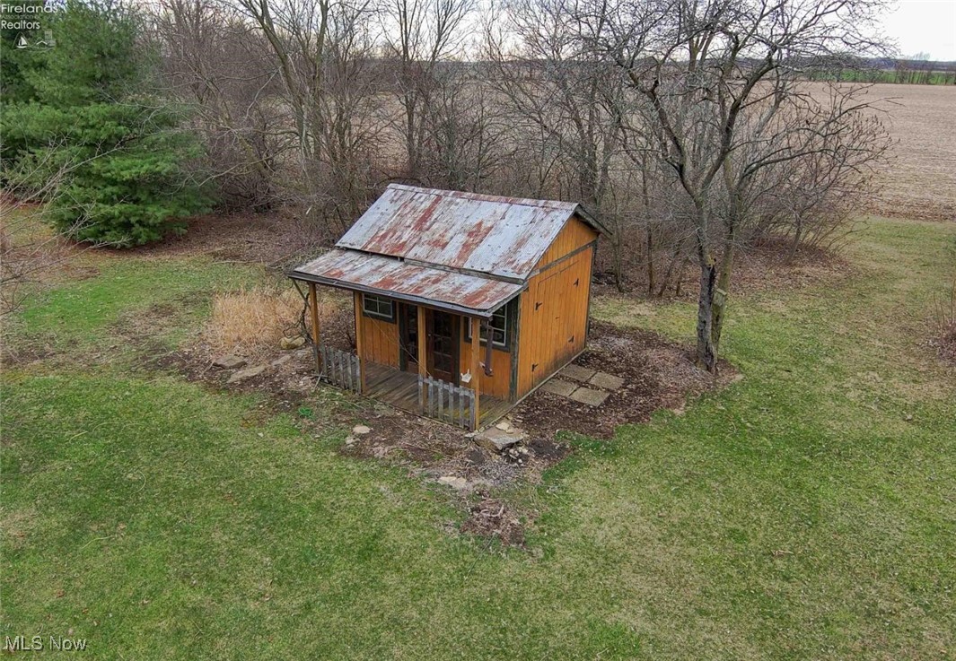 9619 Bemis Road, Bellevue, Ohio image 3