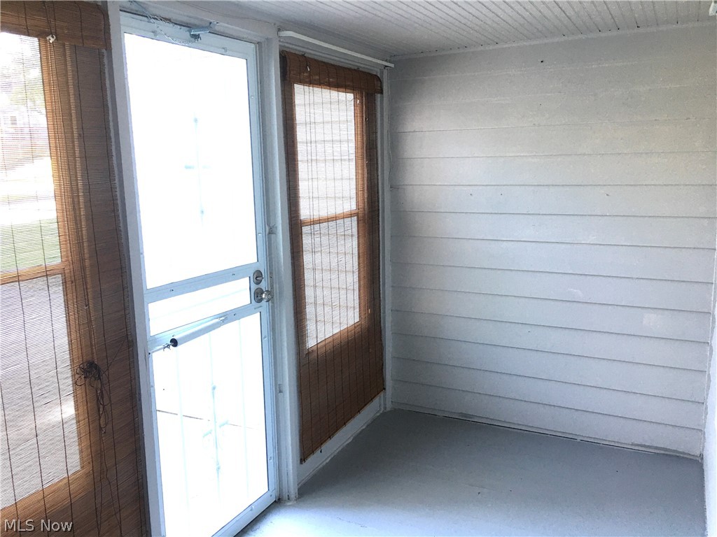 Hillcrest Park Sub - Residential Lease