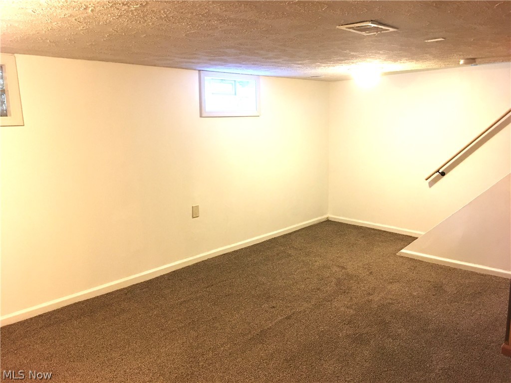 Hillcrest Park Sub - Residential Lease