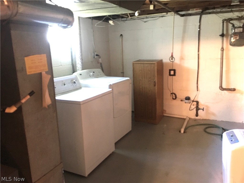 Hillcrest Park Sub - Residential Lease