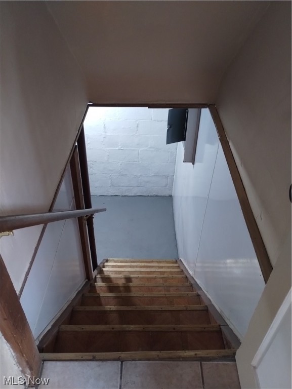 City/Youngstown - Residential Lease