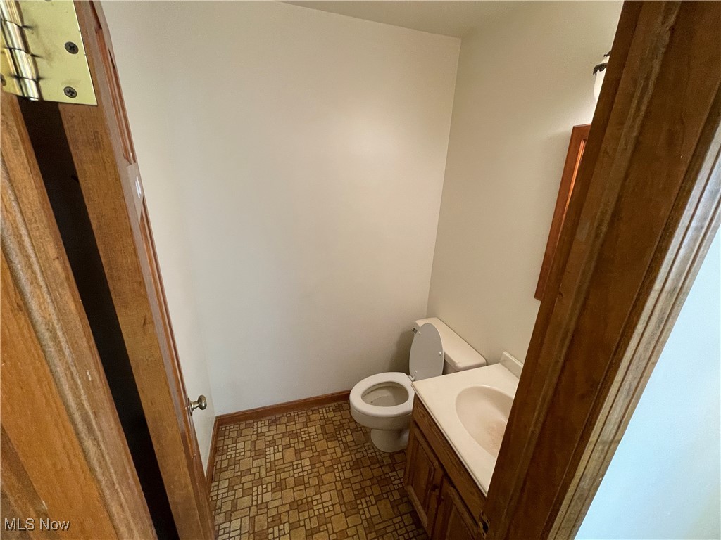 Austintown, Ohio 44515, United States, ,Residential,Active,37052