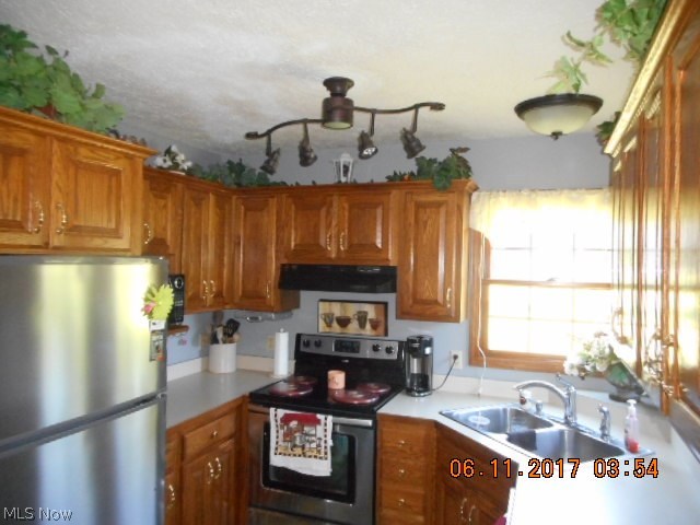 Carpenter Cairo Crestdale - Residential