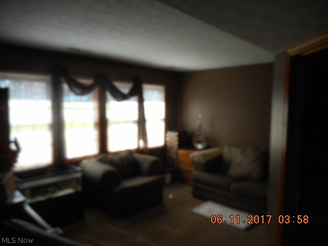 Carpenter Cairo Crestdale - Residential