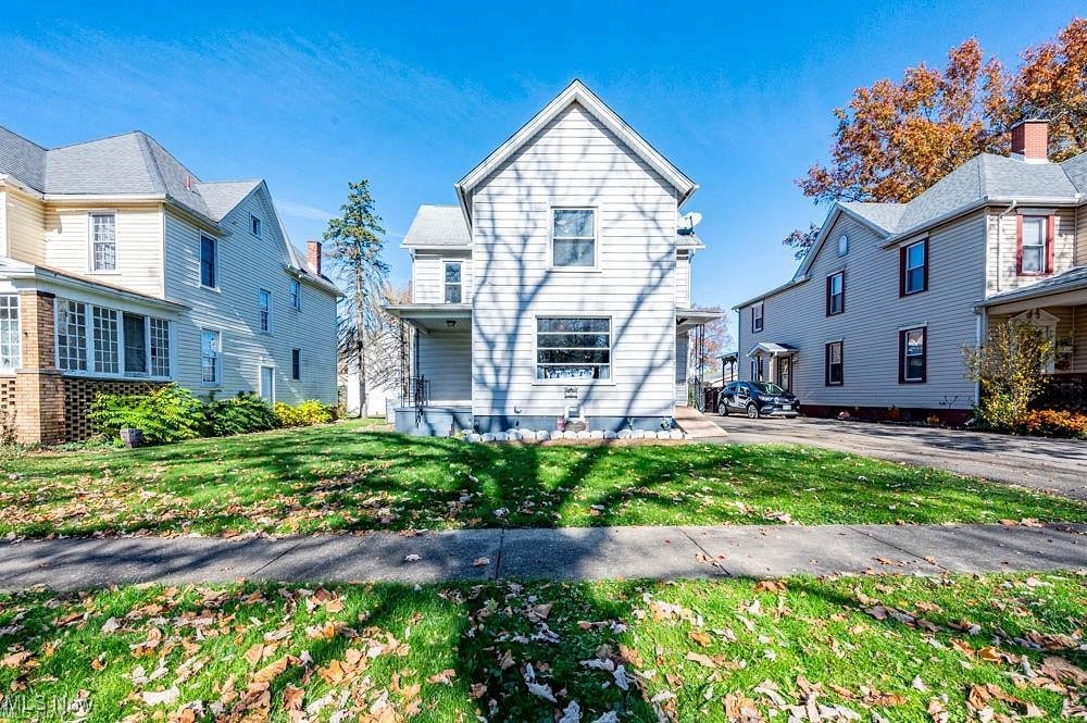 125 E Indiana Avenue, Sebring, Ohio image 2