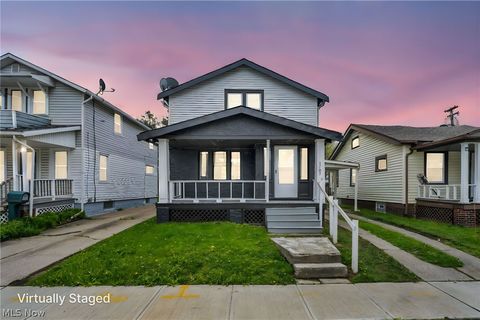 1703 Crestline Avenue Cleveland OH 44109