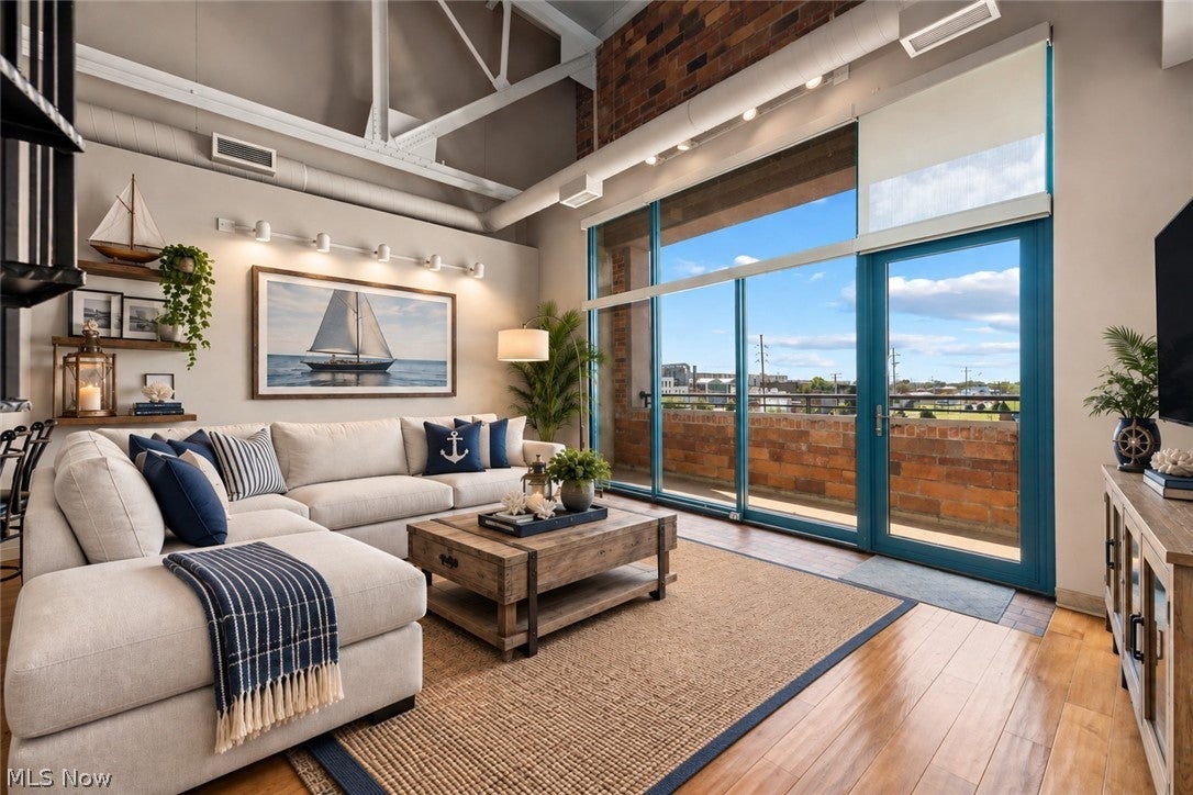 401 W Shoreline Drive 314