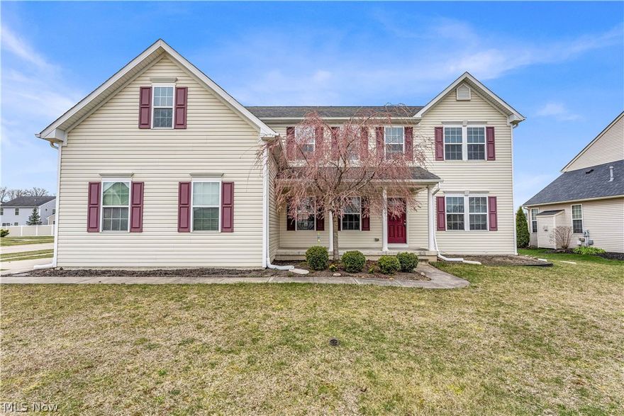 8726 Harvest Ridge Way, North Ridgeville - Spacious 6 bed 3 bath single family home! //

$ 2850 rent / $ 2850 deposit //
$49 application fee per adult //
1-2 pets OK with approved PetScreening and PetFee.(Some breed restrictions apply per HUD guidelines). //
NO SMOKING //
1 time $169 non-refundable set up fee paid at lease signing //

$30/month required resident benefit package; can include personal property/liability insurance for an additional $5/month for $35/month total. //

All applicants are required to fill out a PetScreening application, found on our website directly on the application before being processed. Even if you have NO pets - this application must be filled out. One time, non-refundable pet fee of $200-500 per animal applies to all pets & must be paid prior to or when you pay your first month rent. (No fee for qualified assistance animals). //

Our application is processed through secure site: Findigs, and they require ID and income verification. Without this, your application will not be processed. They offer 24/7 chat support on their application directly if you have any questions. //

BEDROOMS: 6 //
BATHROOMS: 3 //
APPLIANCES PROVIDED: Fridge, stove, microwave, and dishwasher //
UTILITIES / RESIDENT RESPONSIBILITY: Residents are responsible for all utilities including: water/sewer/trash, gas & electric and are responsible to maintain lawn care, maintenance & snow removal. //

Serious inquiries only.