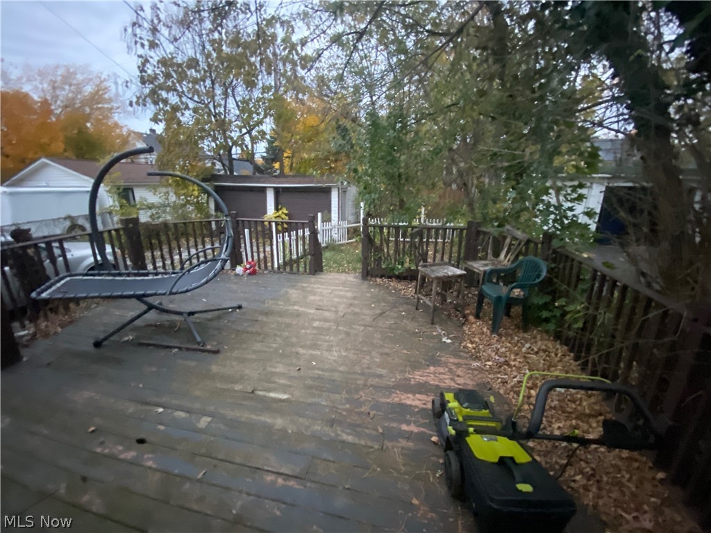 14213 Edgewood Avenue