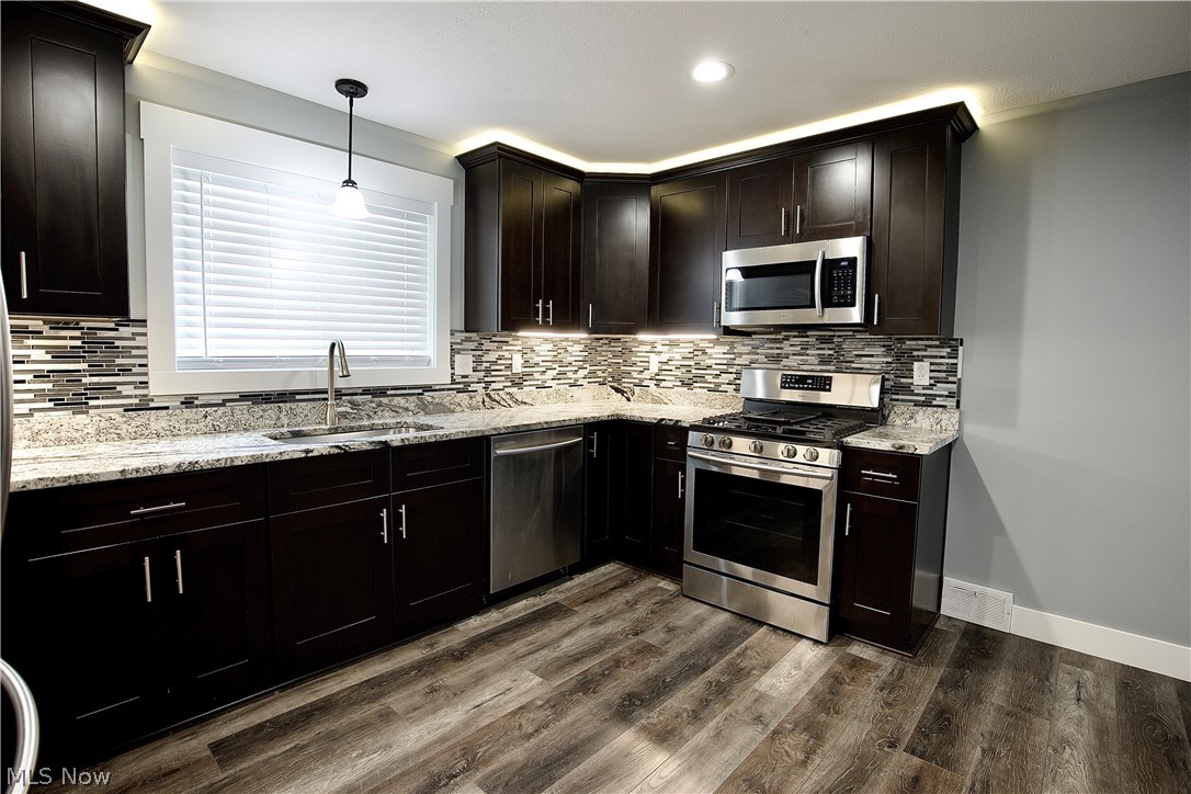 Conger-Helper Realty Companys - Residential