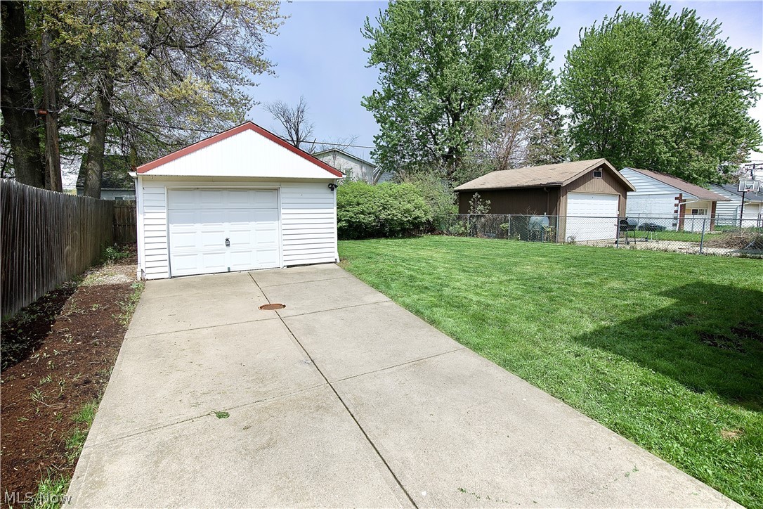 Conger-Helper Realty Companys - Residential