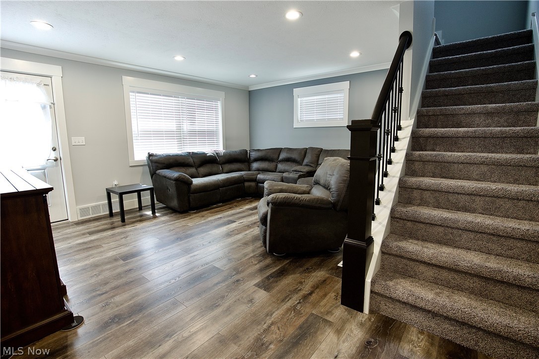 Conger-Helper Realty Companys - Residential