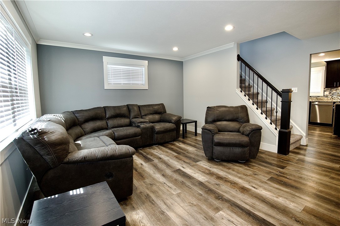 Conger-Helper Realty Companys - Residential