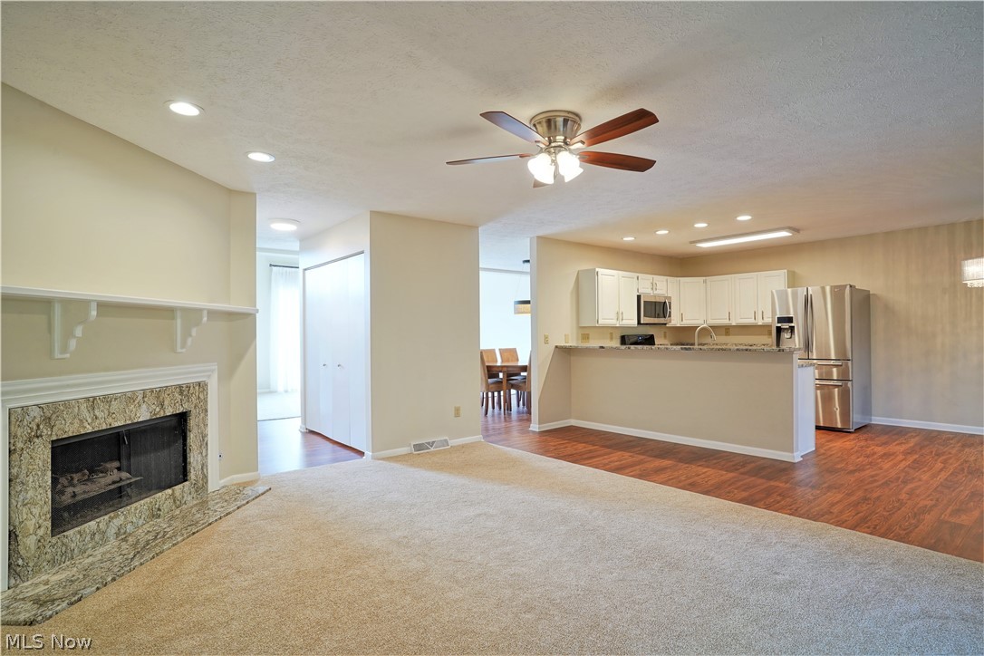 Silver Valley Condo - Residential