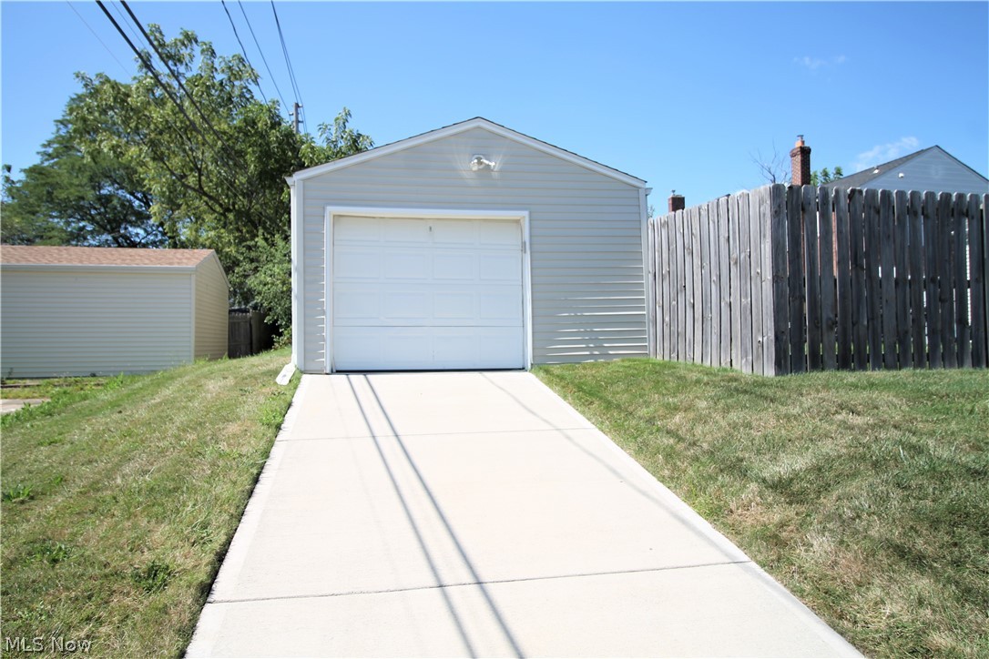 Waid & Duffys Center Hwy - Residential