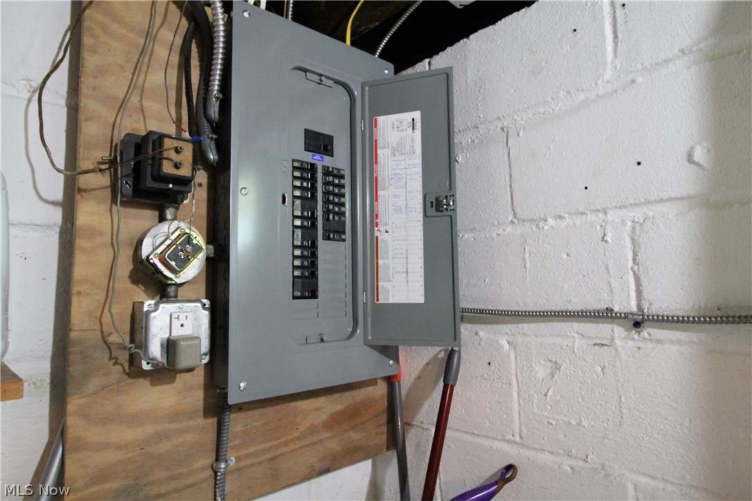 Waid & Duffys Center Hwy - Residential