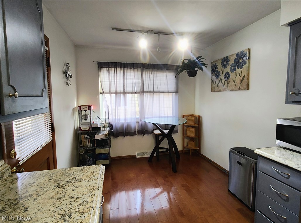 Lost Acres - Residential