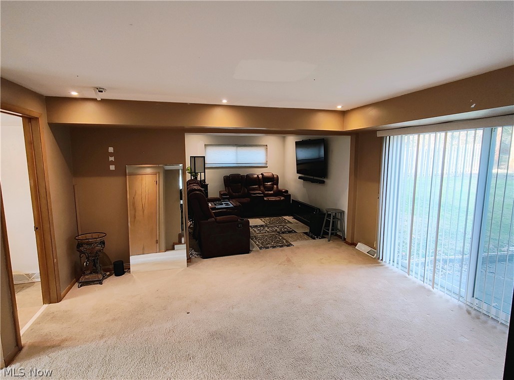 Lost Acres - Residential