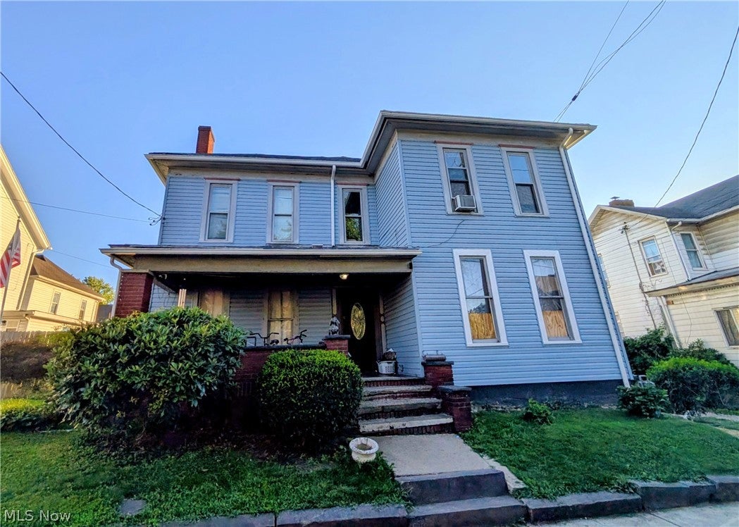 306 10th Street
