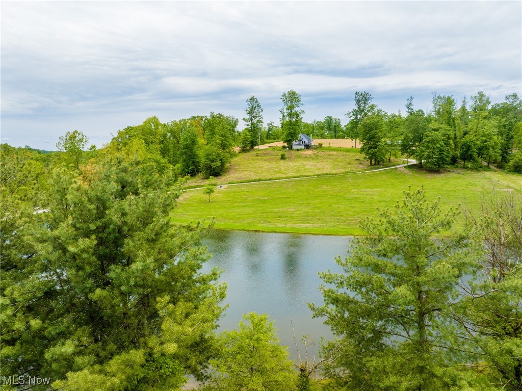 22 Waynesburg Road, Carrollton, Ohio image 1