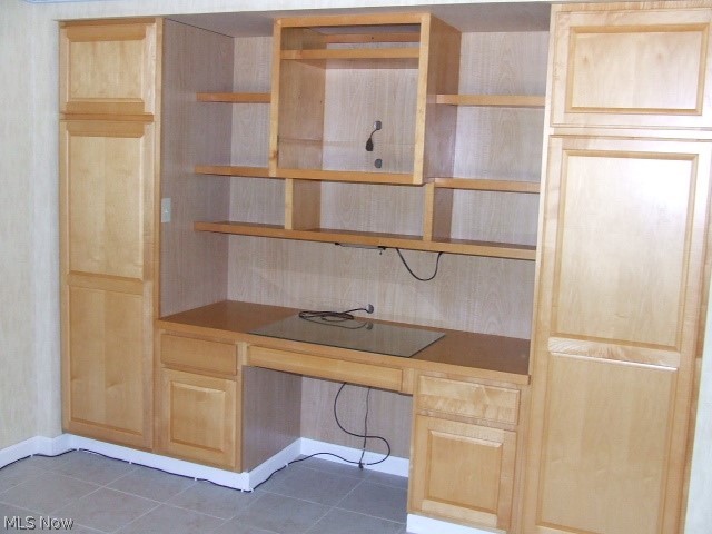 Silver Lake Towers - Residential