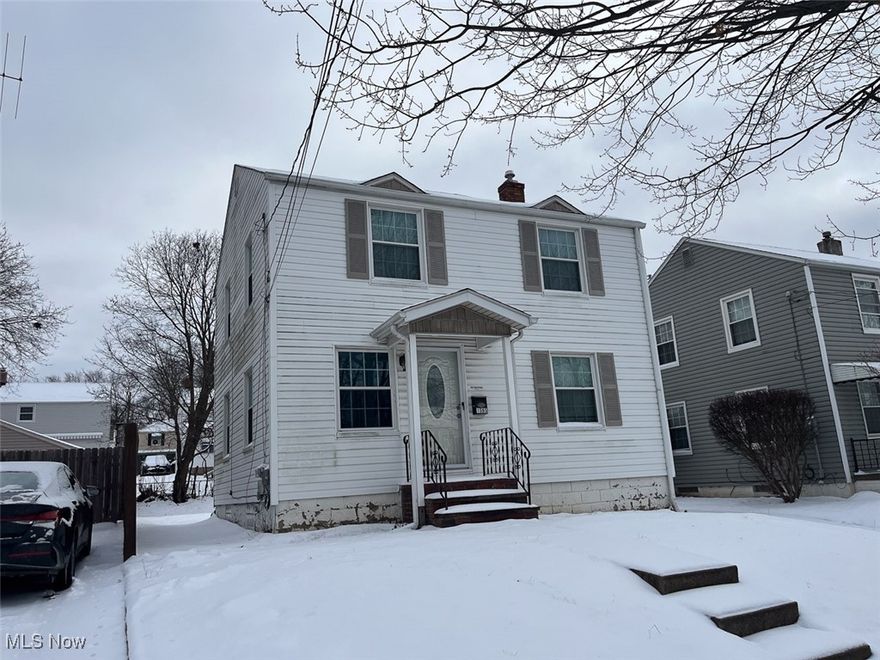 Clean 3-Bedroom Home in Firestone Park, Summit Co., Akron CSD. Live Onsite with Online Bidding Available. ABSOLUTE AUCTION, all sells to the highest bidder. ONLINE BIDDING BEGINS FRIDAY, JANUARY 30, 2026, AT 1:00 PM, AND AUCTION LIVE ON-SITE BIDDING WILL BEGIN TUESDAY, FEBRUARY 3, 2026, AT 1:00 PM. Clean, 3-bedroom home in Firestone Park. Eat-in kitchen, formal dining room, and spacious living room. Hardwood floors throughout. Full basement with laundry. Public utilities. Summit Co. parcel #6819897. The home will be open 2 hours before bidding on auction day.