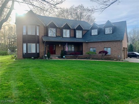 174 N Broad Street Canfield OH 44406