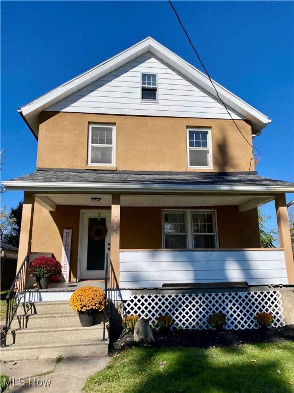 Photo of 1726 Midland Avenue, Youngstown, OH 44509 (MLS # 5167888)