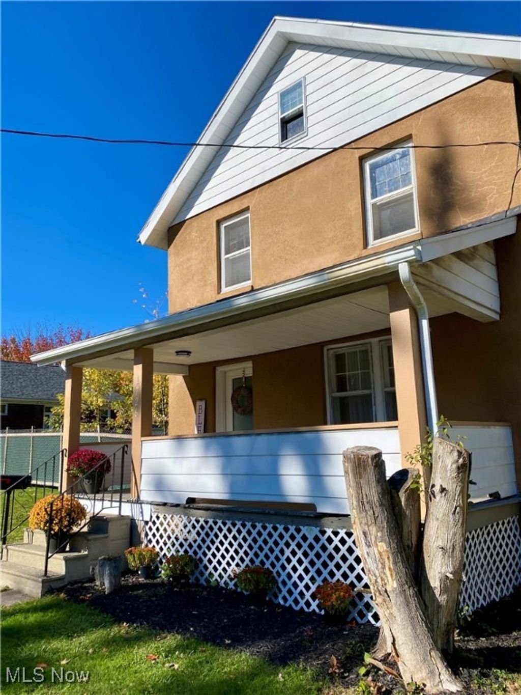 Photo of 1726 Midland Avenue, Youngstown, OH 44509 (MLS # 5167888)