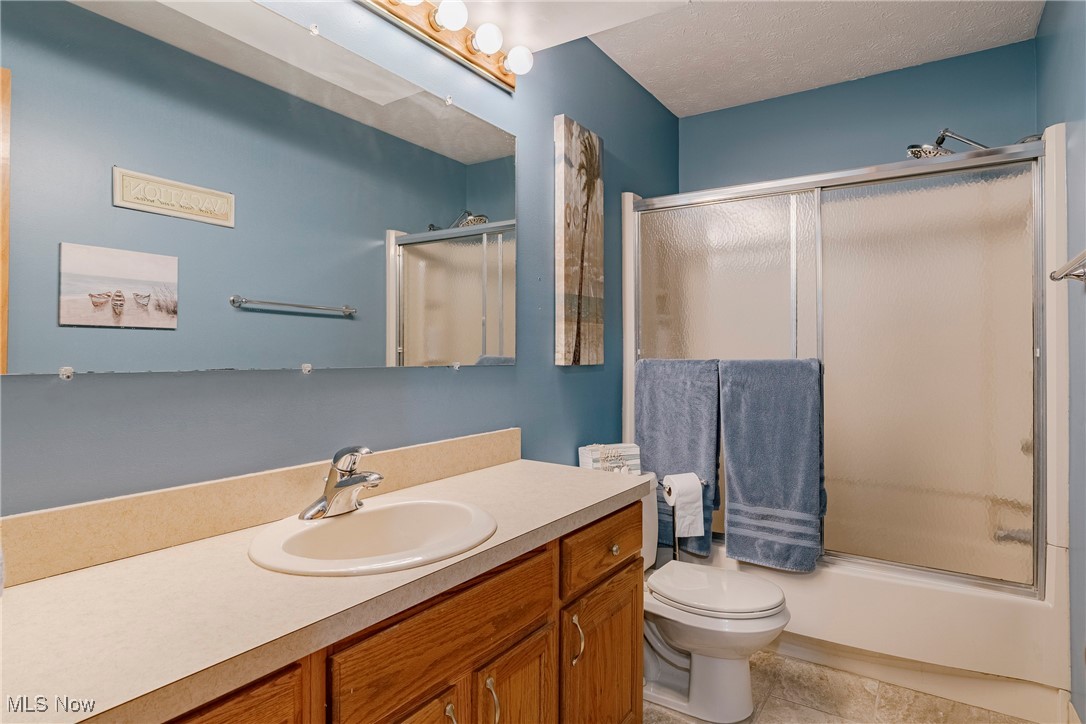 Sherwood Manor 02 - Residential