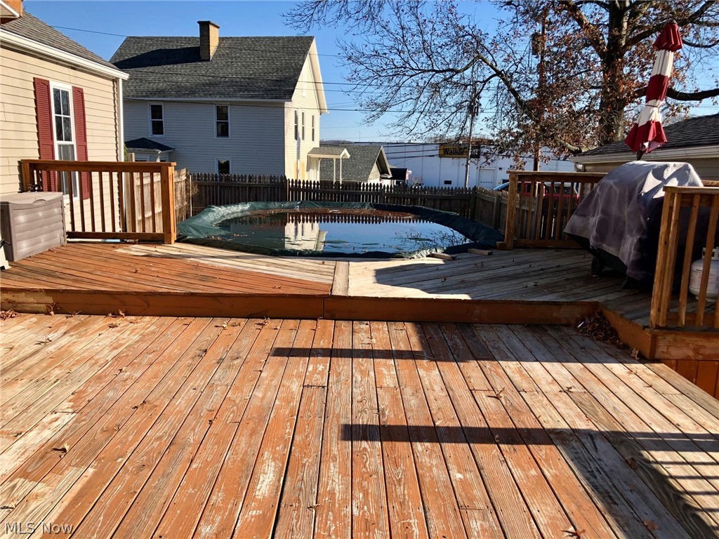 Raymond Whartons Sub - Residential