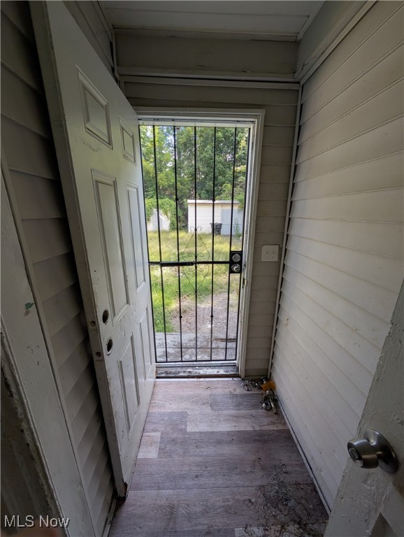 Cleveland, Ohio 44127, United States, 2 Bedrooms Bedrooms, ,1 BathroomBathrooms,Residential,Pending,203886