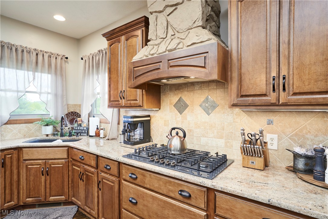 7355 Hunters Glen Lane, Seville, Ohio image 16