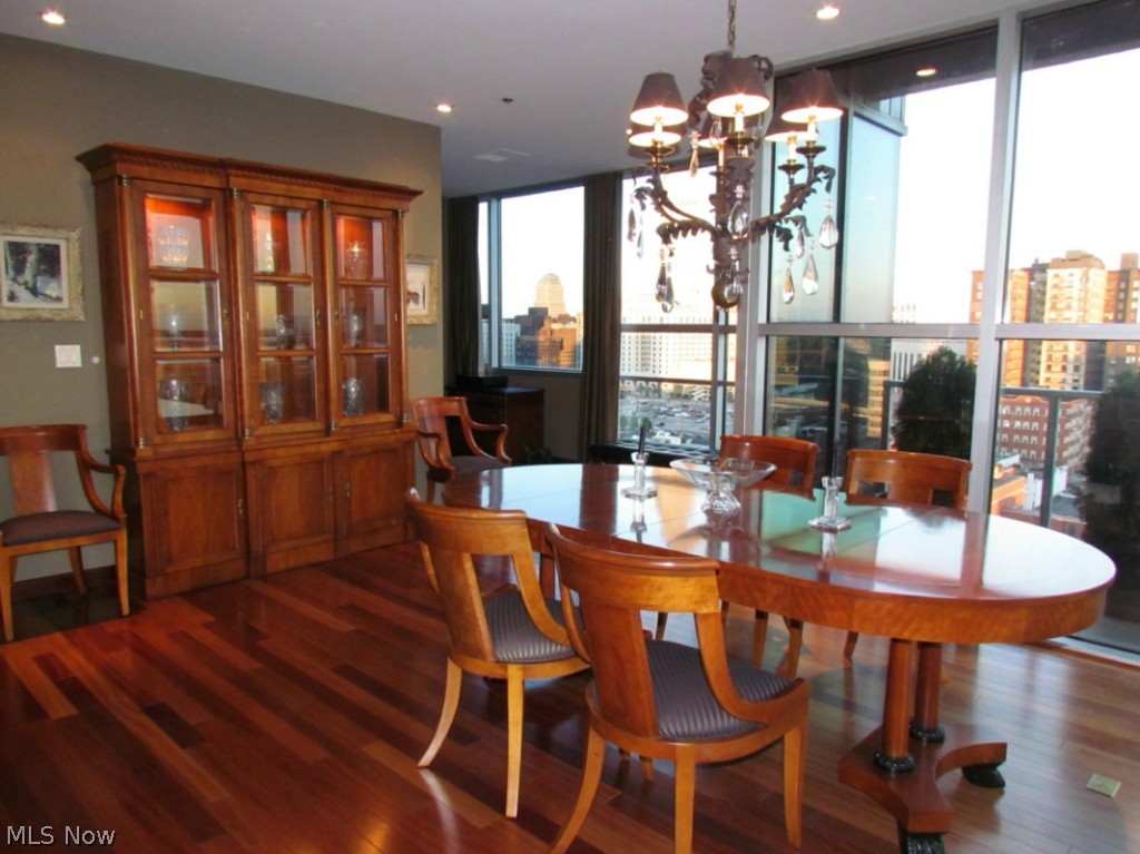 Pinnacle - Residential