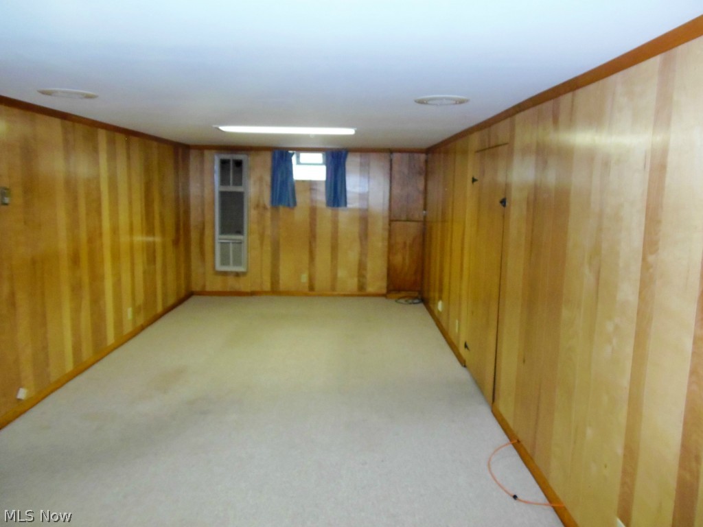 Happy Hollow - Residential